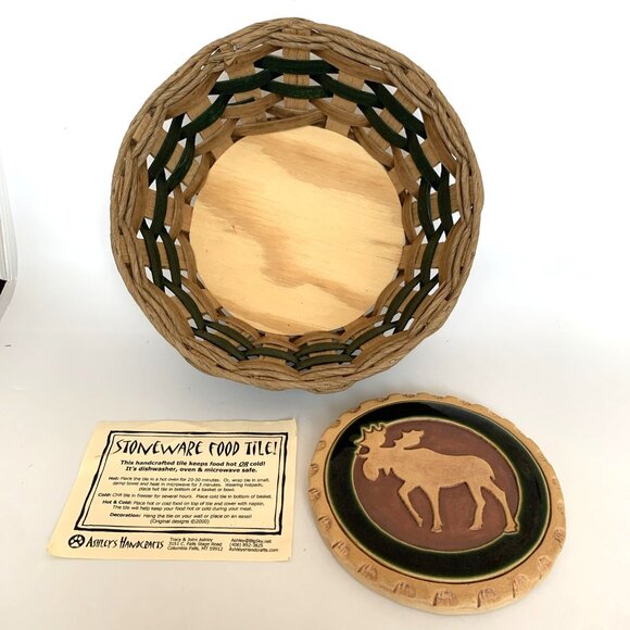 Ashley's Handcrafts Other - Moose Stoneware Bread Warmer Food Tile w/Basket Hot or Cold Trivet Handcrafted